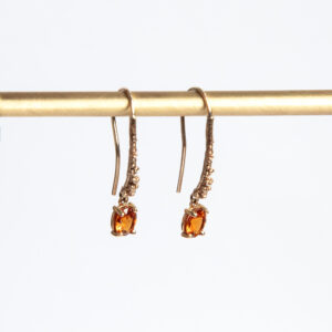 Mandarin-Orange-spessartite-garnet-gemstone-earrings-dangle-gold-Jane-orton